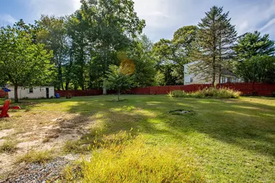 359 Pike Ave, Attleboro, MA 02703 - Photo 5