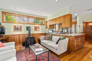 10 Symmes St, Boston, MA 02131 - Photo 5