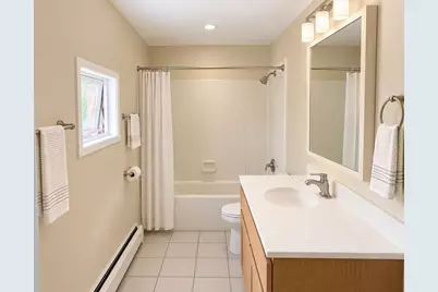 19 Chestnut St #19C, Framingham, MA 01701 - Photo 3