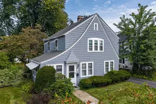 793 Allen St, Springfield, MA 01118 - Photo 1