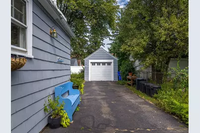 793 Allen St, Springfield, MA 01118 - Photo 3