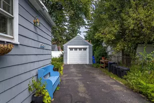 793 Allen St, Springfield, MA 01118 - Photo 3