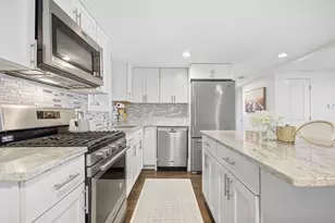 43 Sagamore Ave, Winthrop, MA 02152 - Photo 3
