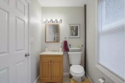 147- 1/2 Oak St, Clinton, MA 01510 - Photo 9