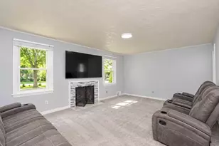 176 Meadow St, Westfield, MA 01085 - Photo 11
