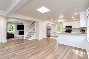 176 Meadow St, Westfield, MA 01085 - Photo 3