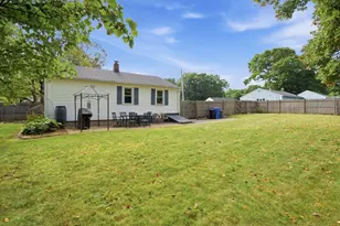 29 Dunn Ave, Wrentham, MA 02093 - Photo 17