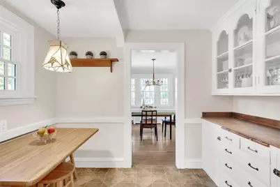 21 Allen Ave, Newton, MA 02468 - Photo 9