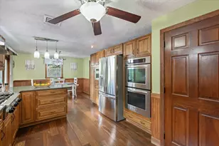 238 Beech St, Tewksbury, MA 01876 - Photo 11