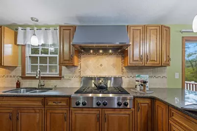 238 Beech St, Tewksbury, MA 01876 - Photo 13