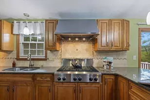 238 Beech St, Tewksbury, MA 01876 - Photo 13