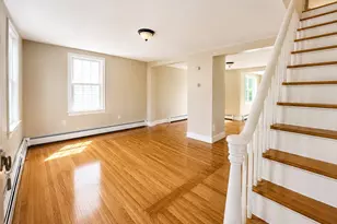 11 Harrison St, Lowell, MA 01852 - Photo 3