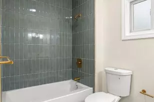376 N Underwood St, Fall River, MA 02720 - Photo 15
