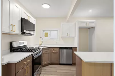 376 N Underwood St, Fall River, MA 02720 - Photo 9