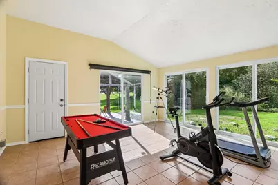 31 Parham Rd, Tyngsborough, MA 01879 - Photo 15