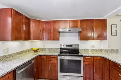 31 Parham Rd, Tyngsborough, MA 01879 - Photo 9