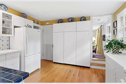 131 Wenonah Rd, Longmeadow, MA 01106 - Photo 21