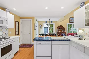 131 Wenonah Rd, Longmeadow, MA 01106 - Photo 23