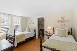 131 Wenonah Rd, Longmeadow, MA 01106 - Photo 29