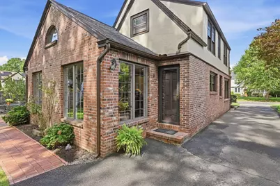 131 Wenonah Rd, Longmeadow, MA 01106 - Photo 3
