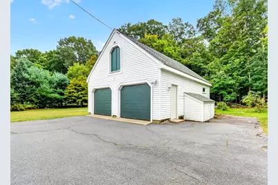25 Spring St, Foxboro, MA 02035 - Photo 33