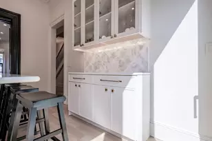 298 Columbus Ave, Boston, MA 02116 - Photo 13