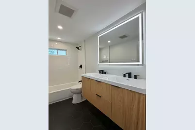 6 Wharton Court, Boston, MA 02136 - Photo 11