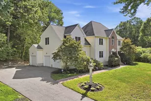 24 Goodnow Ln, Framingham, MA 01702 - Photo 35