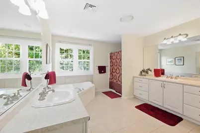 24 Goodnow Ln, Framingham, MA 01702 - Photo 17