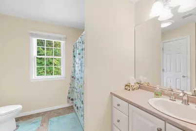 24 Goodnow Ln, Framingham, MA 01702 - Photo 21