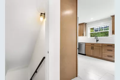 256 Weetamoe St., Fall River, MA 02720 - Photo 21