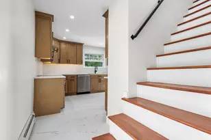 256 Weetamoe St, Fall River, MA 02720 - Photo 15