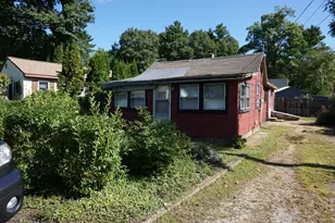 59 Lakeview Ave, West Brookfield, MA 01585 - Photo 1