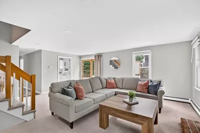8 Craig St #8, Plymouth, MA 02360 - Photo 5
