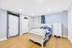 100 Buttonwood St, Boston, MA 02125 - Photo 23