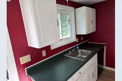 2 Princeton Ter #2, Greenfield, MA 01301 - Photo 7