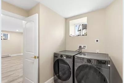 55 Wyoming, Malden, MA 02148 - Photo 21