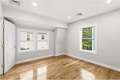 55 Wyoming, Malden, MA 02148 - Photo 13