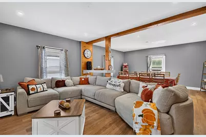 31 Johnson St, Leominster, MA 01453 - Photo 3