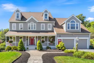 28 Farmington Dr, Shrewsbury, MA 01545 - Photo 1