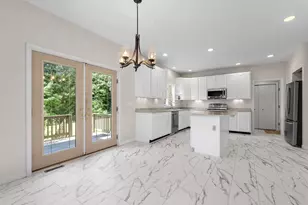 28 Farmington Dr, Shrewsbury, MA 01545 - Photo 11