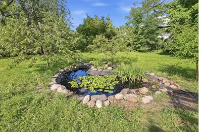 31 Gates St, Holyoke, MA 01040 - Photo 37