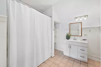 31 Gates St, Holyoke, MA 01040 - Photo 31