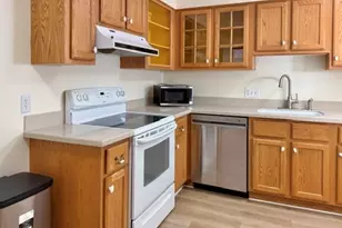 295 Lynn Shore Dr, Lynn, MA 01902 - Photo 15