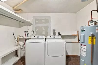 2 Clifford Road, Burlington, MA 01803 - Photo 41