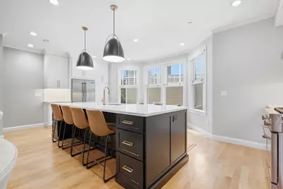 11 Woods Place, Boston, MA 02129 - Photo 5