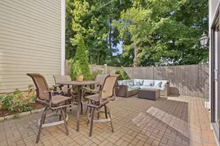 11 Woods Pl, Boston, MA 02129 - Photo 27