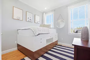 11 Woods Pl, Boston, MA 02129 - Photo 17