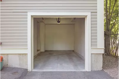 11 Woods Place, Boston, MA 02129 - Photo 33