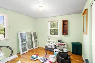 2 Ashland St, Holliston, MA 01746 - Photo 13